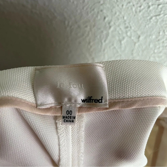 Aritzia Wilfred Le Fou Rosemere Ivory Pleated Shorts Sz 00 - Picture 4 of 4